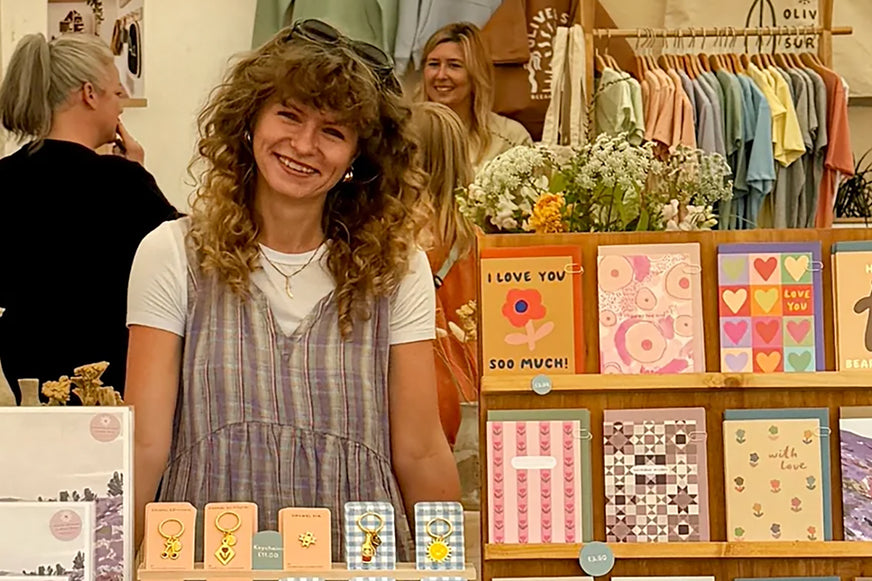 Claire Paul Illustration & DIY Shopify